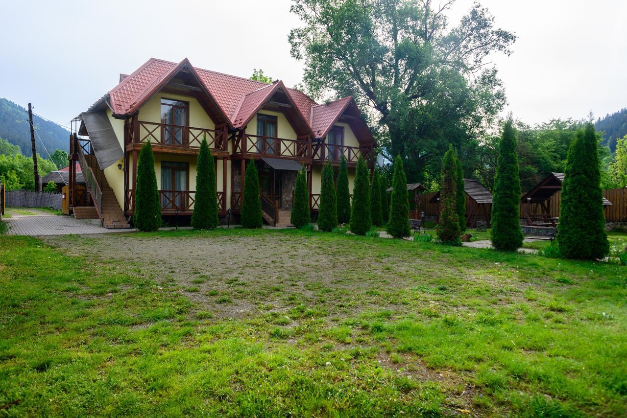 На Березі Черемошу Verkhovyna Dış mekan fotoğraf